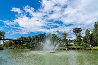 平台冒险游戏《HunterX》现已发售 支持简体中文